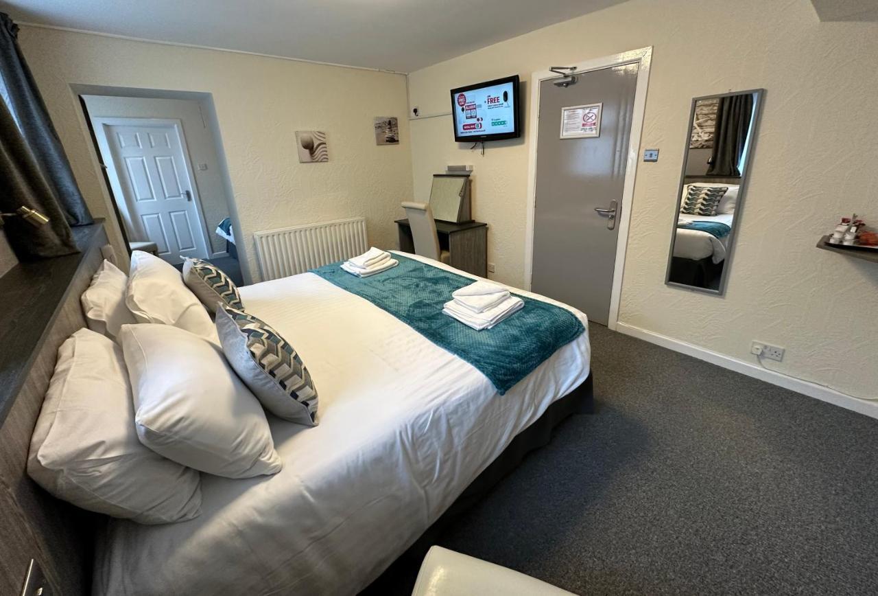 The Port Hotel Portrush Dış mekan fotoğraf