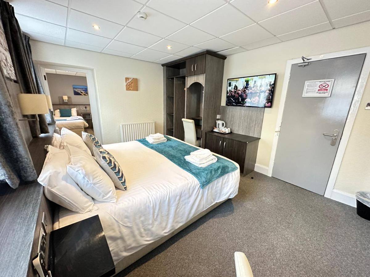 The Port Hotel Portrush Dış mekan fotoğraf